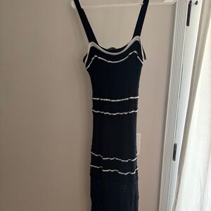 Abercrombie & Fitch Black and White Sheath Midi Dress
